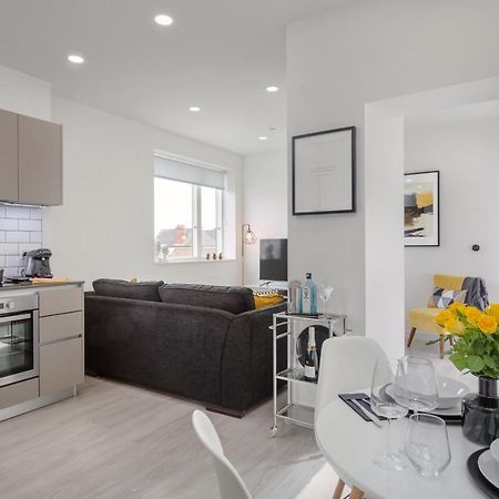 Luxury Serviced Apartments Stevenage, Hertfordshire Extérieur photo