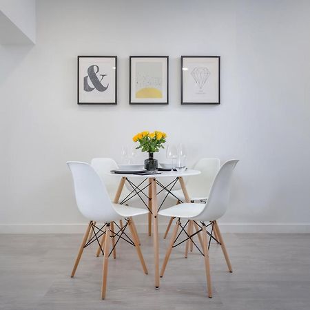 Luxury Serviced Apartments Stevenage, Hertfordshire Extérieur photo