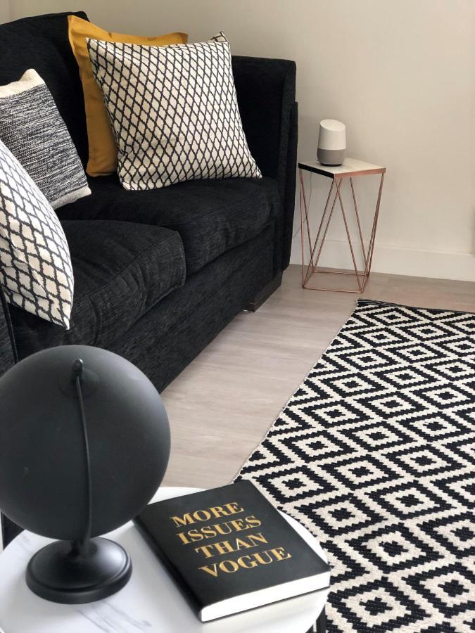 Luxury Serviced Apartments Stevenage, Hertfordshire Extérieur photo